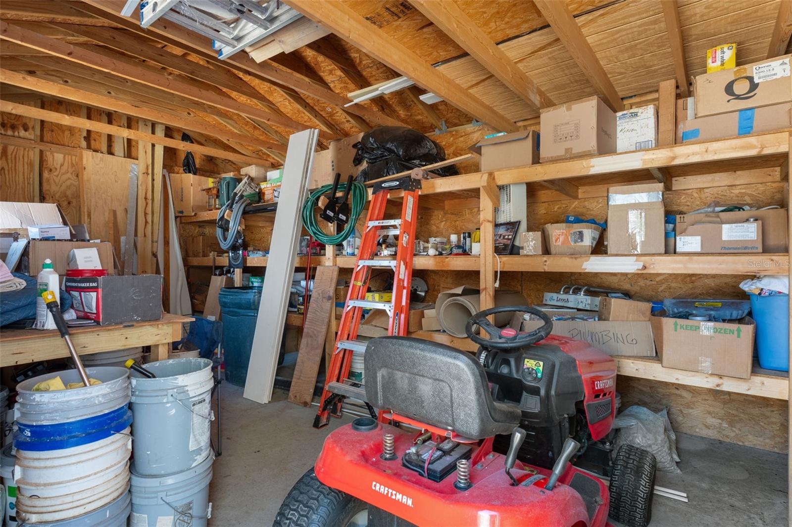 CITRUS SPGS UNIT 16 - Residential