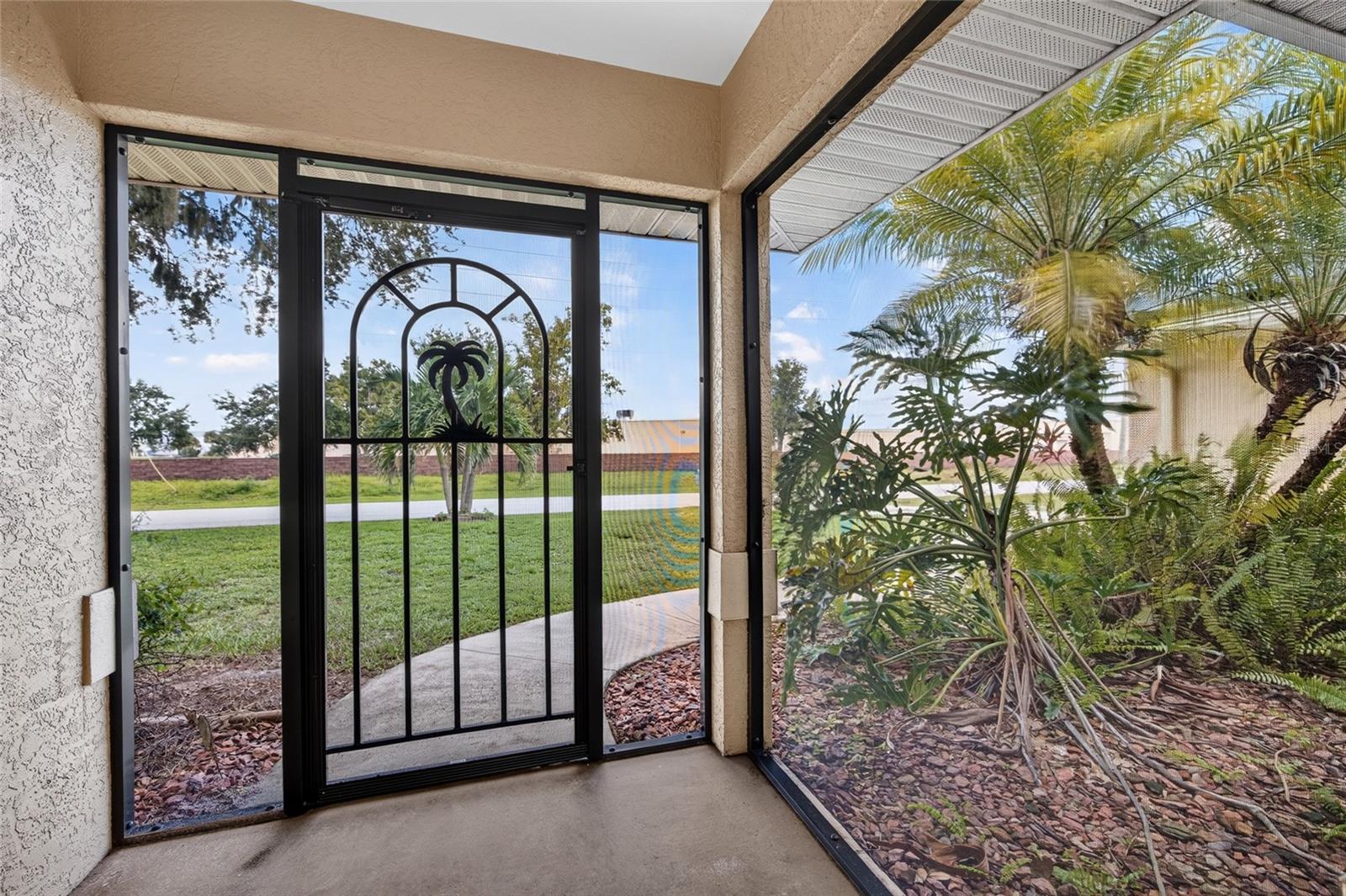 19163 BAOY AVENUE, PORT CHARLOTTE, FL, 33948 3 19163 BAOY AVENUE