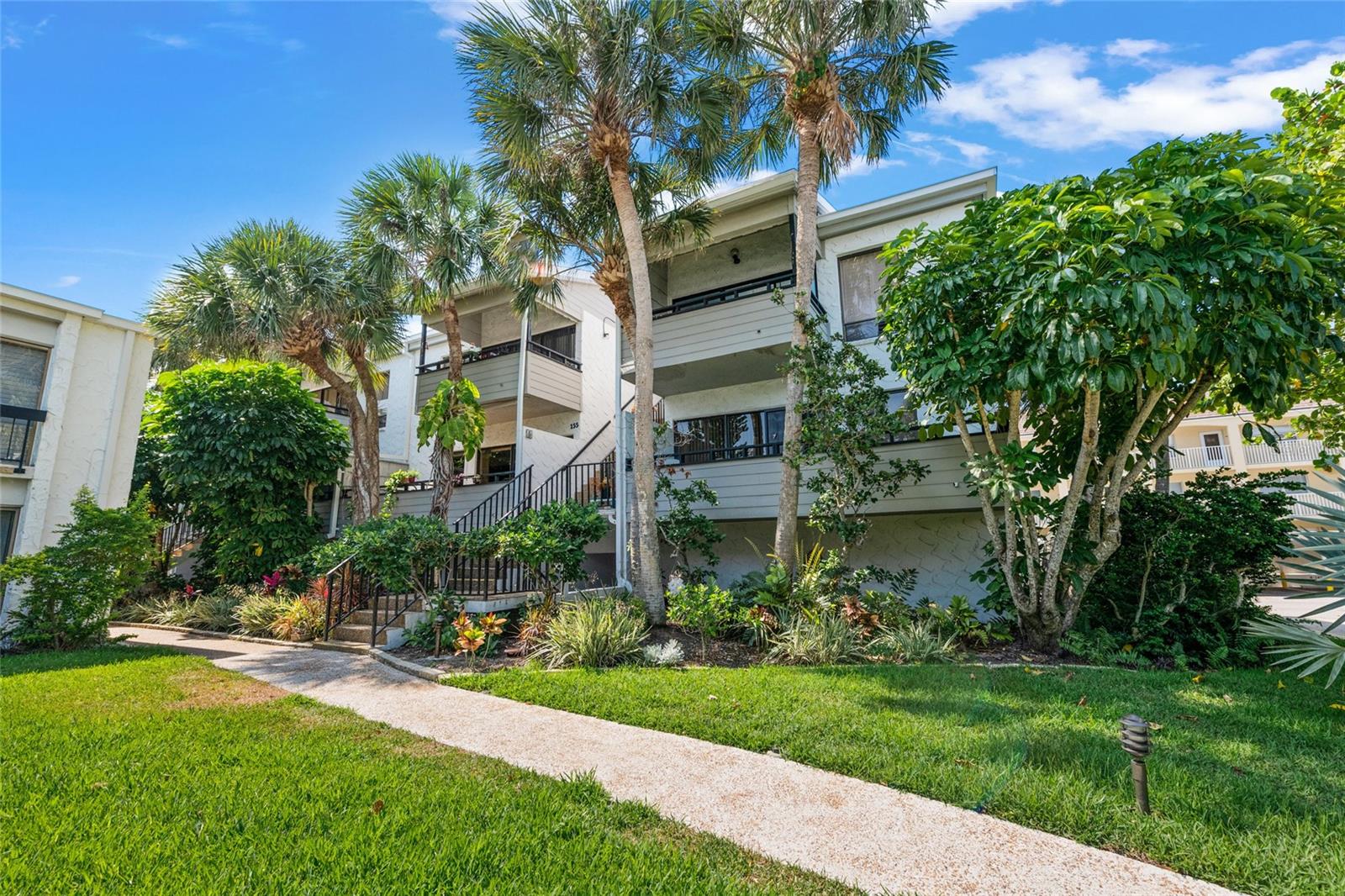 1555 TARPON CENTER DRIVE 156