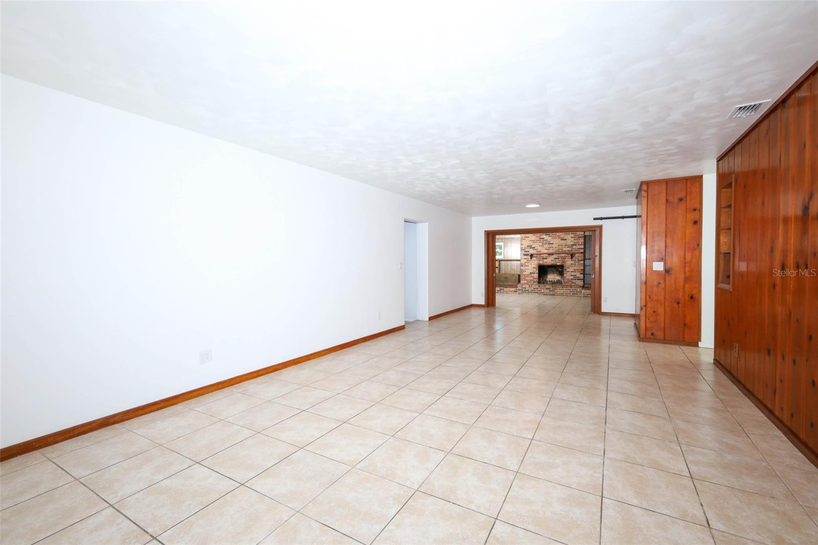 Casas a venda 4 - Jen Dantas 627 ANDERSON STREET