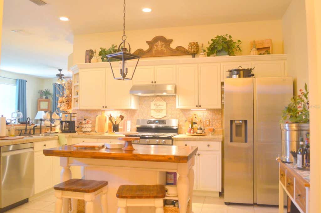Photo of 30114 Emmetts Court, Wesley Chapel, FL 33543 (MLS # TB8511109)