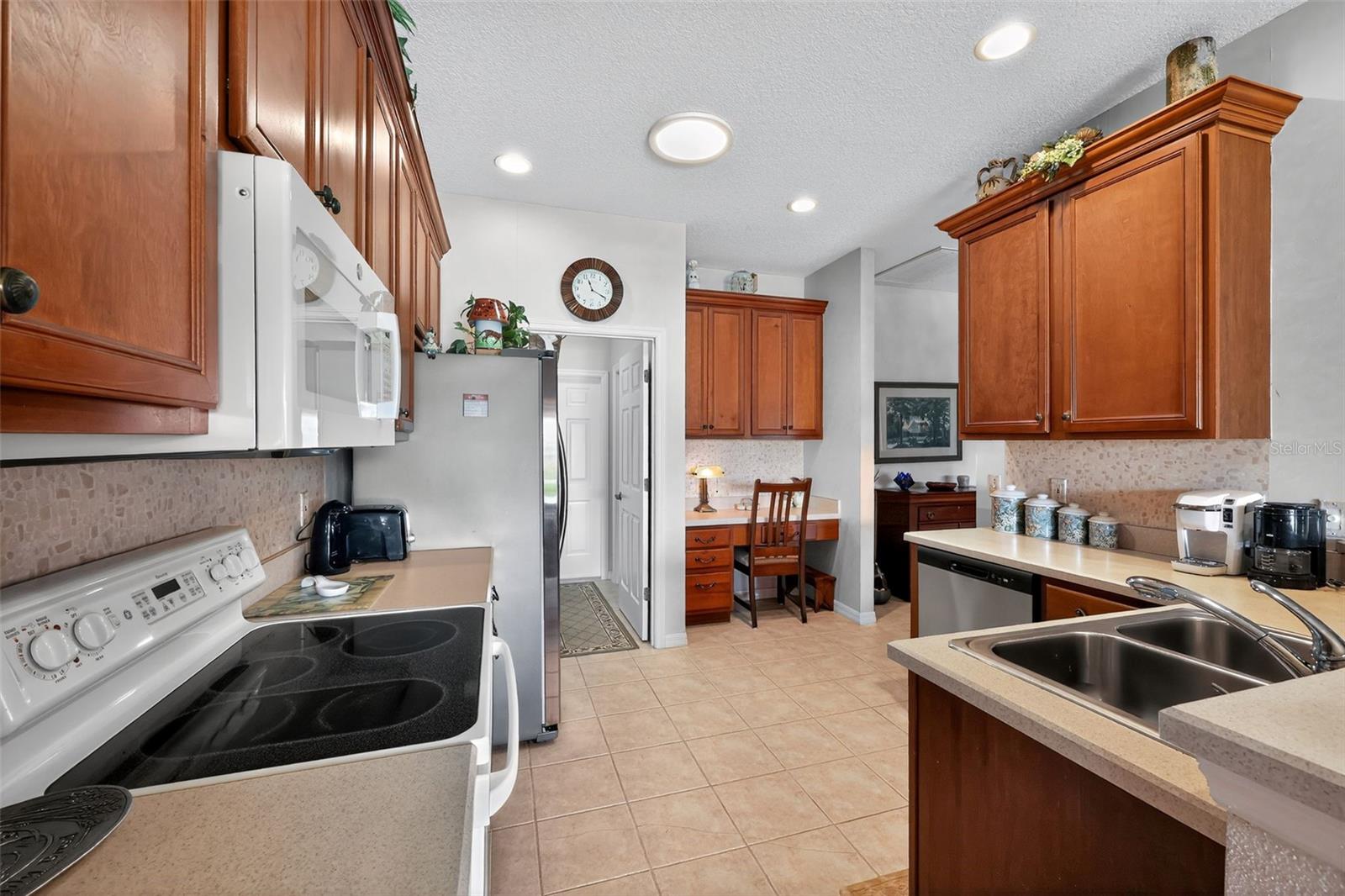 LAKE ASHTON GOLF CLUB PH 01 - Residential