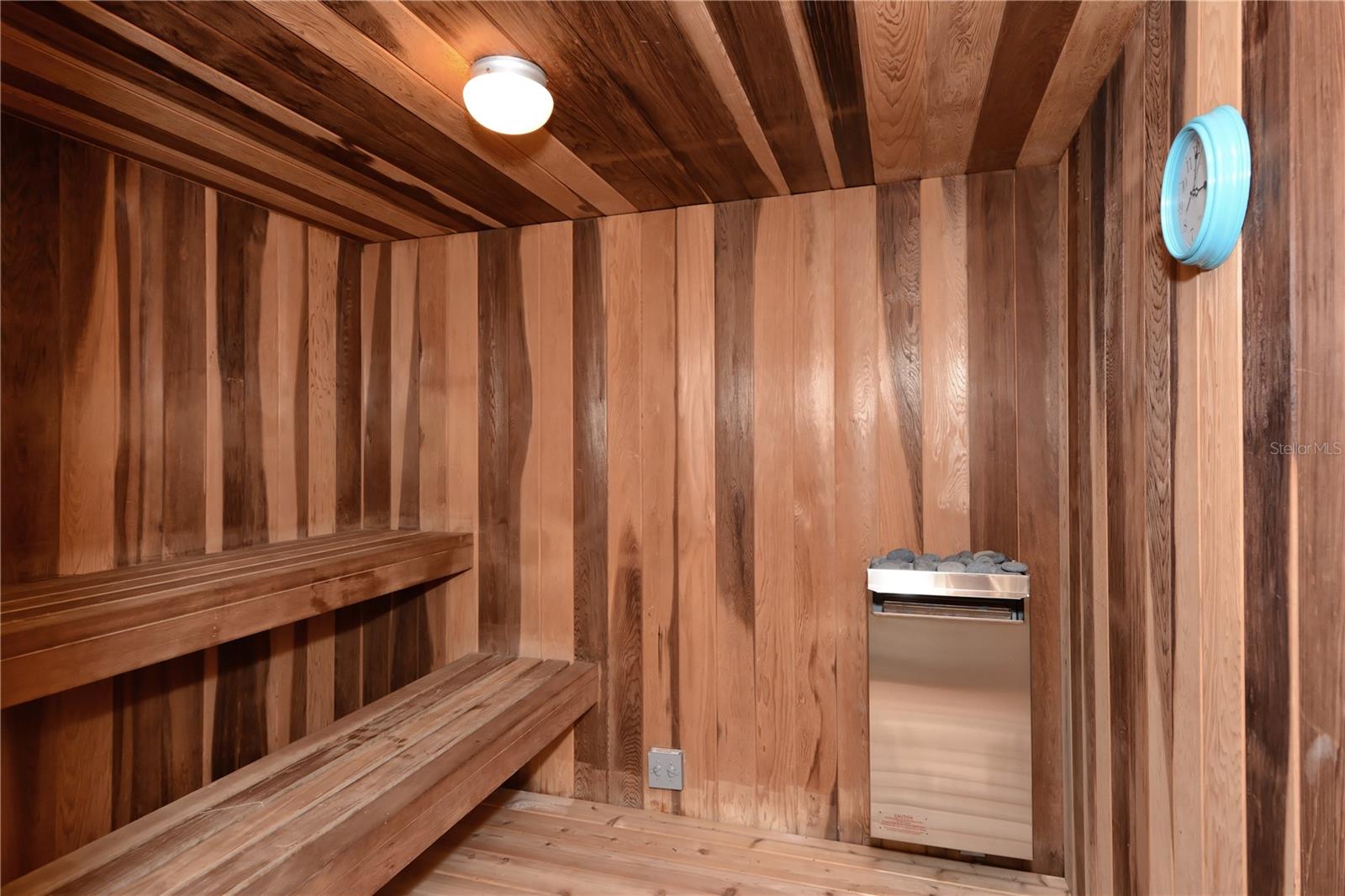 KEY TOWER SOUTH - Residential