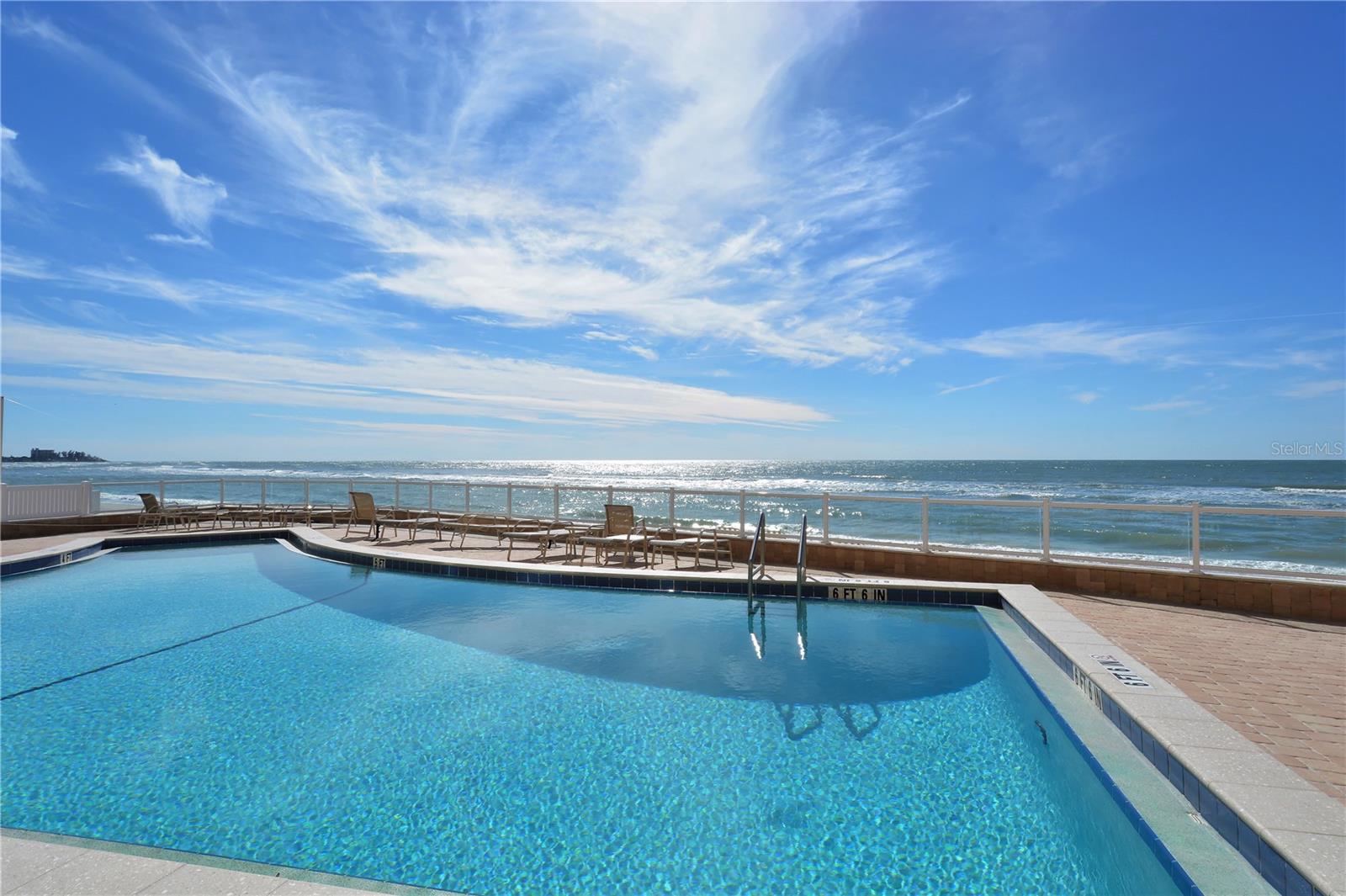 KEY TOWER SOUTH - Residential