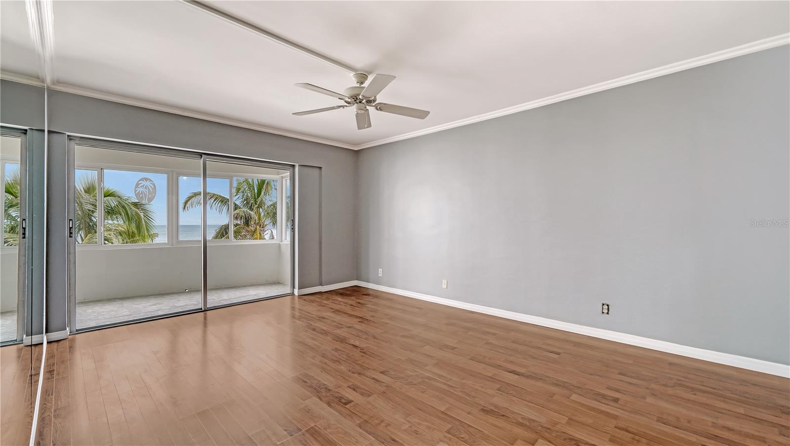 KEY TOWER SOUTH - Residential