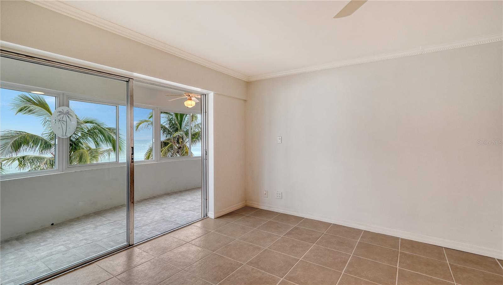 KEY TOWER SOUTH - Residential