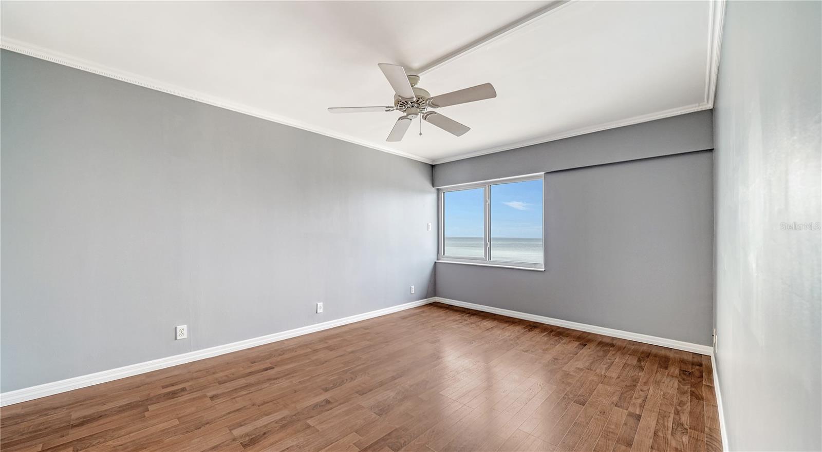 KEY TOWER SOUTH - Residential