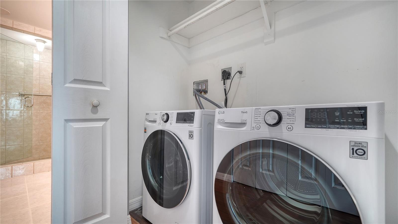 KEY TOWER SOUTH - Residential