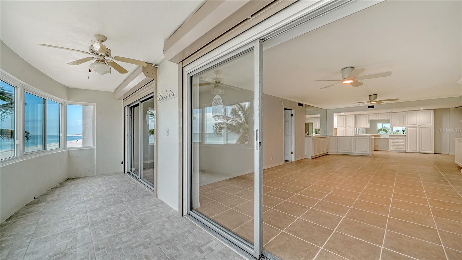 KEY TOWER SOUTH - Residential