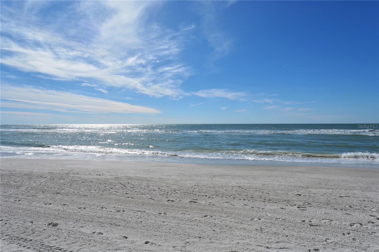 KEY TOWER SOUTH - Residential