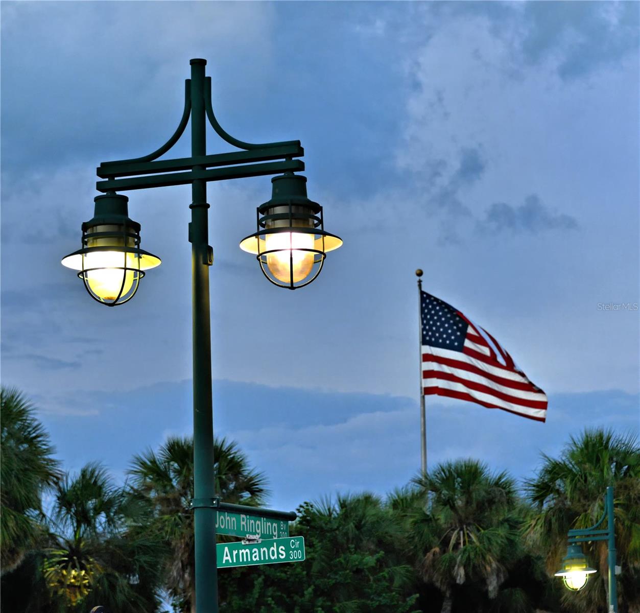 KEY TOWER SOUTH - Residential