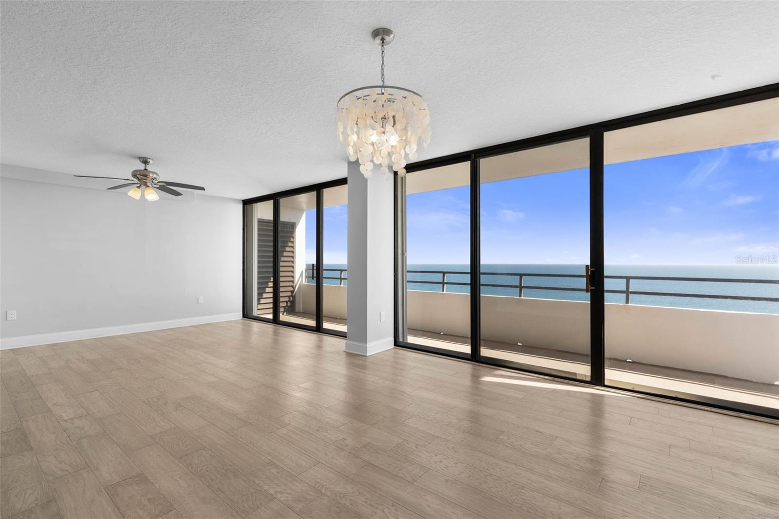 ALIKI GOLD COAST CONDO 01 - Residential