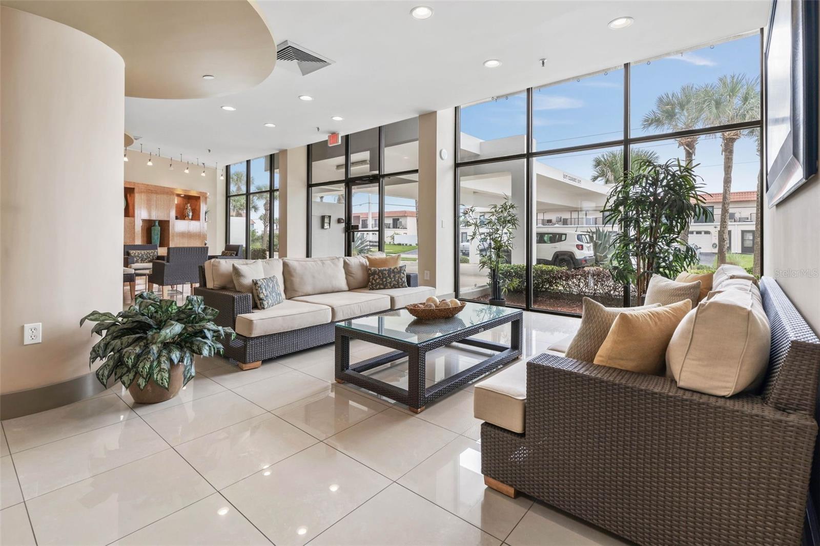 ALIKI GOLD COAST CONDO 01 - Residential