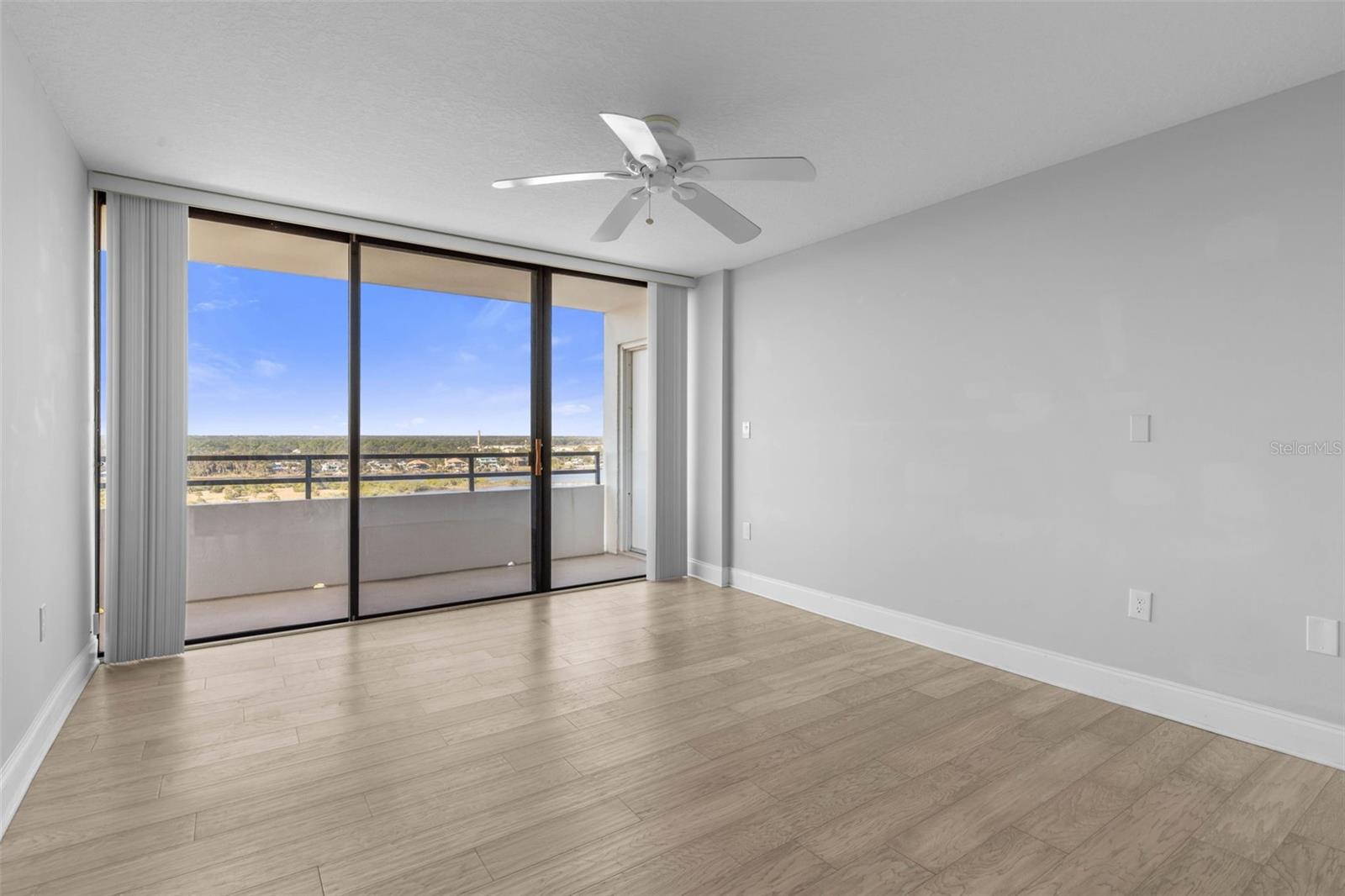 ALIKI GOLD COAST CONDO 01 - Residential