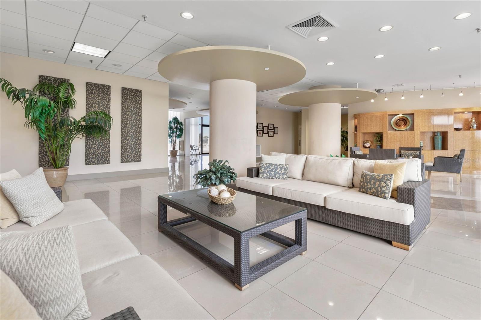 ALIKI GOLD COAST CONDO 01 - Residential