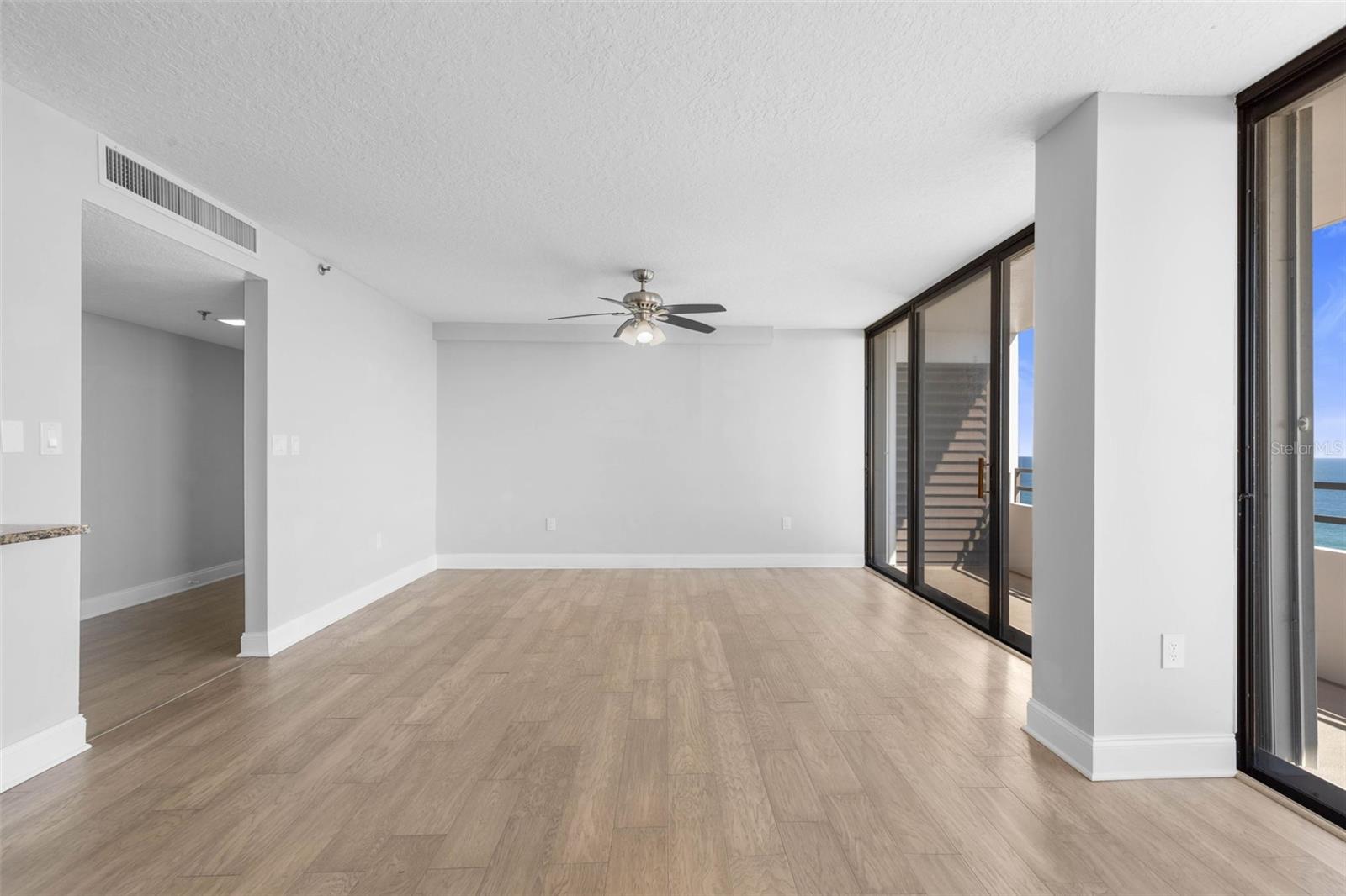 1601 N CENTRAL AVENUE 1101