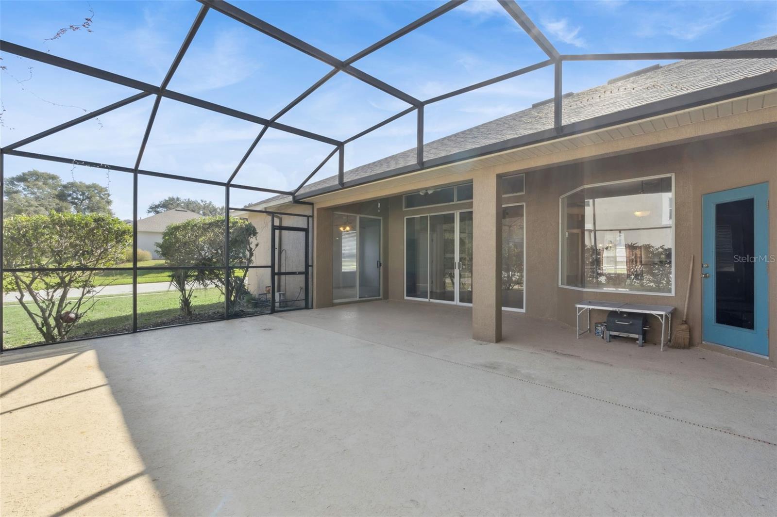 ADMIRAL POINTE - Residential