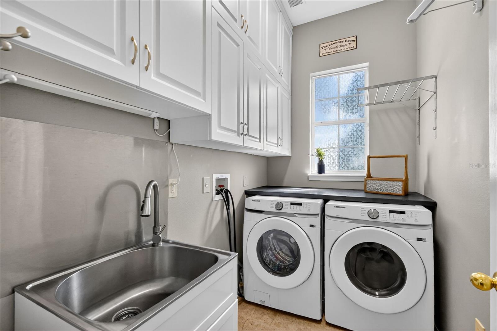 PARK AT WOLF BRANCH OAKS - Residential