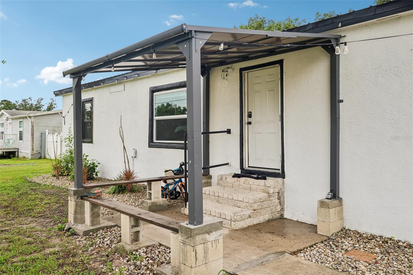 8620 INDIAN RIDGE TRAIL