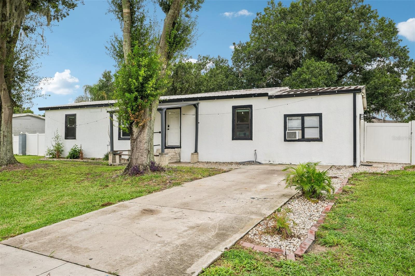 8620 INDIAN RIDGE TRAIL