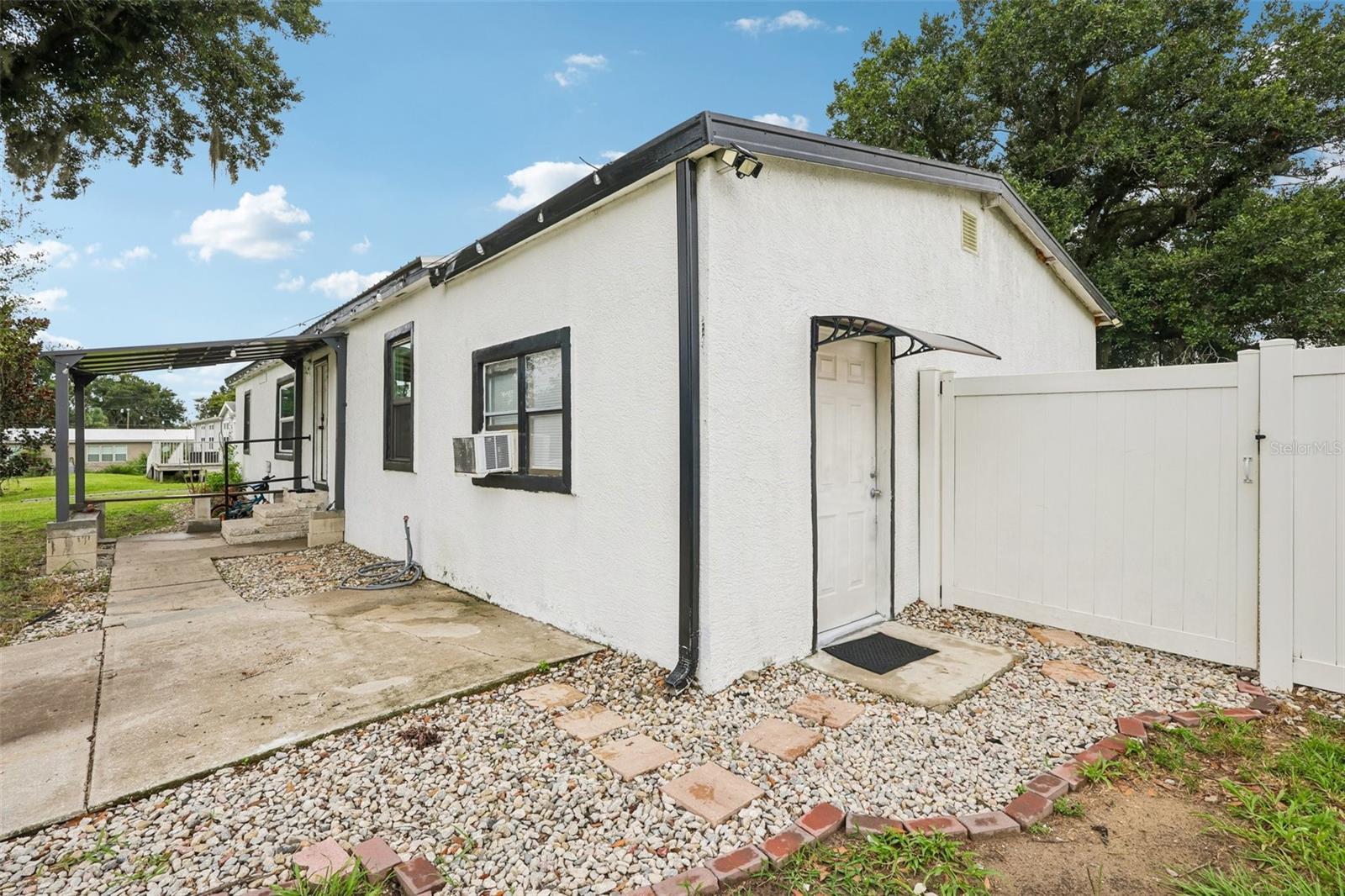 8620 INDIAN RIDGE TRAIL