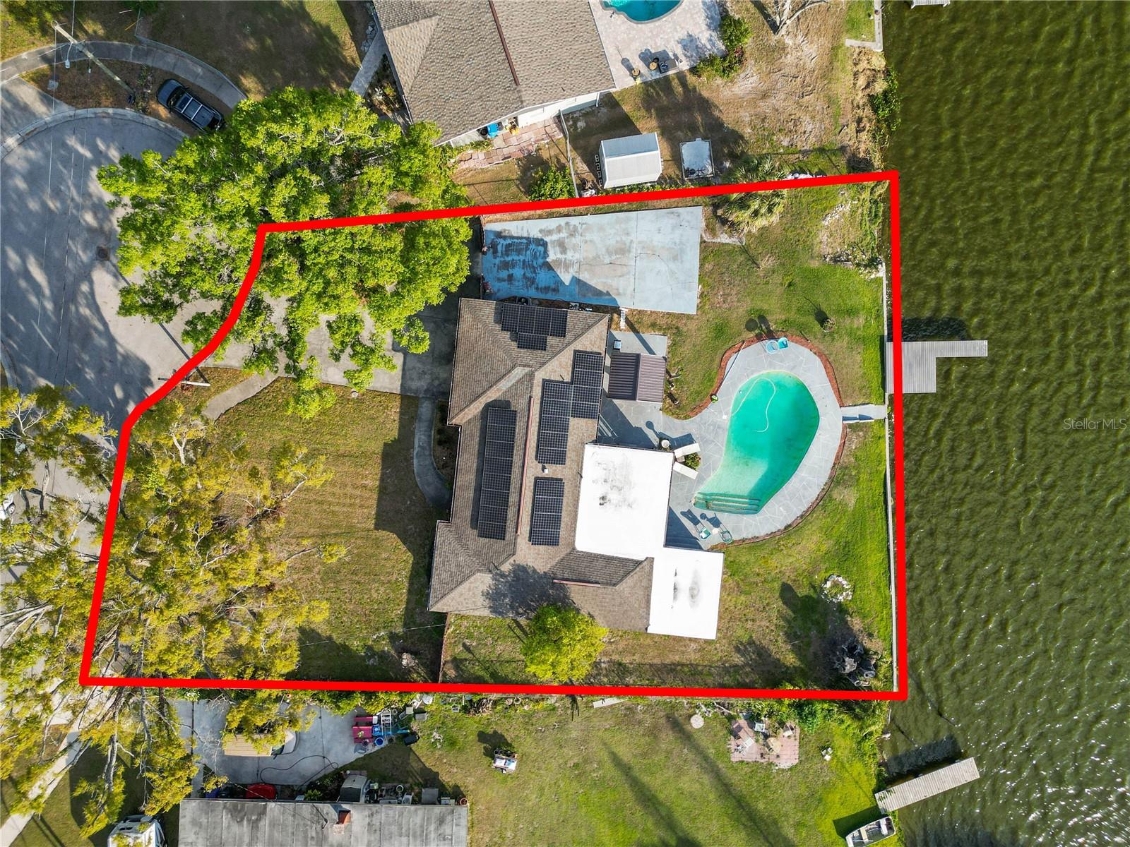 5104 SAINT CHARLES PLACE