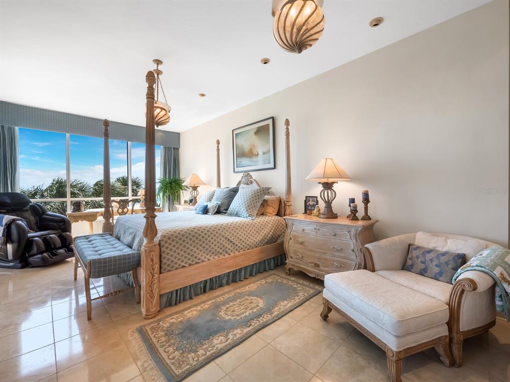 WATER CLUB I/LONGBOAT KEY - Residential