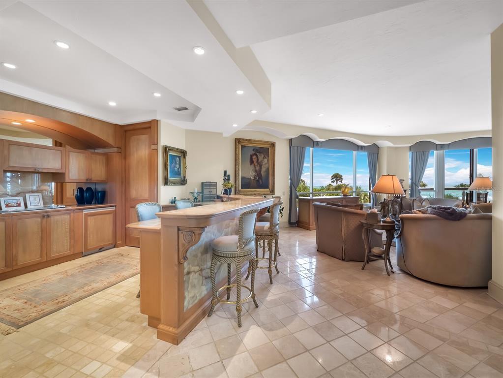 WATER CLUB I/LONGBOAT KEY - Residential