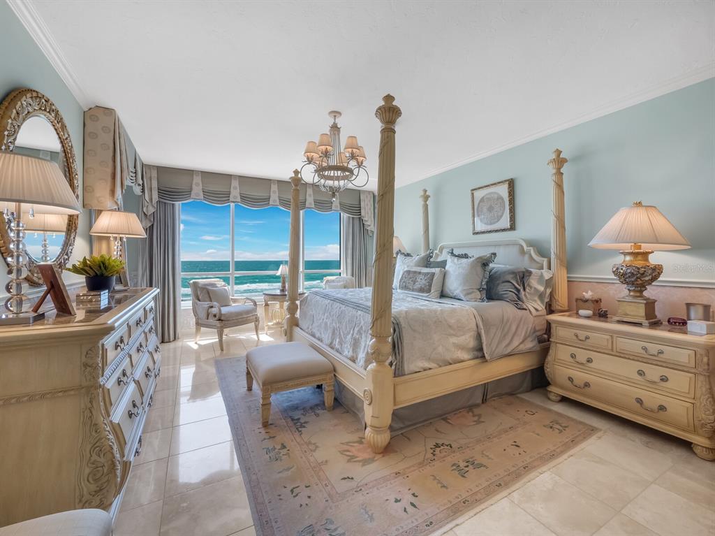 WATER CLUB I/LONGBOAT KEY - Residential