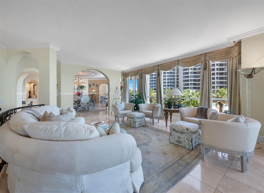 WATER CLUB I/LONGBOAT KEY - Residential