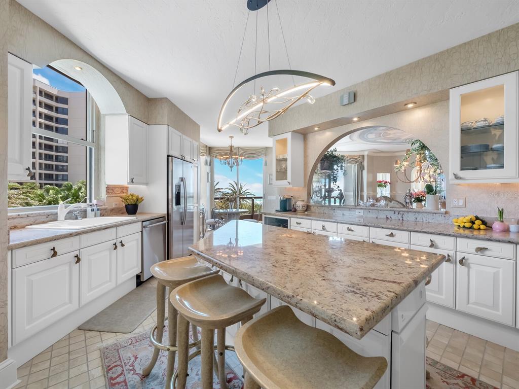 WATER CLUB I/LONGBOAT KEY - Residential