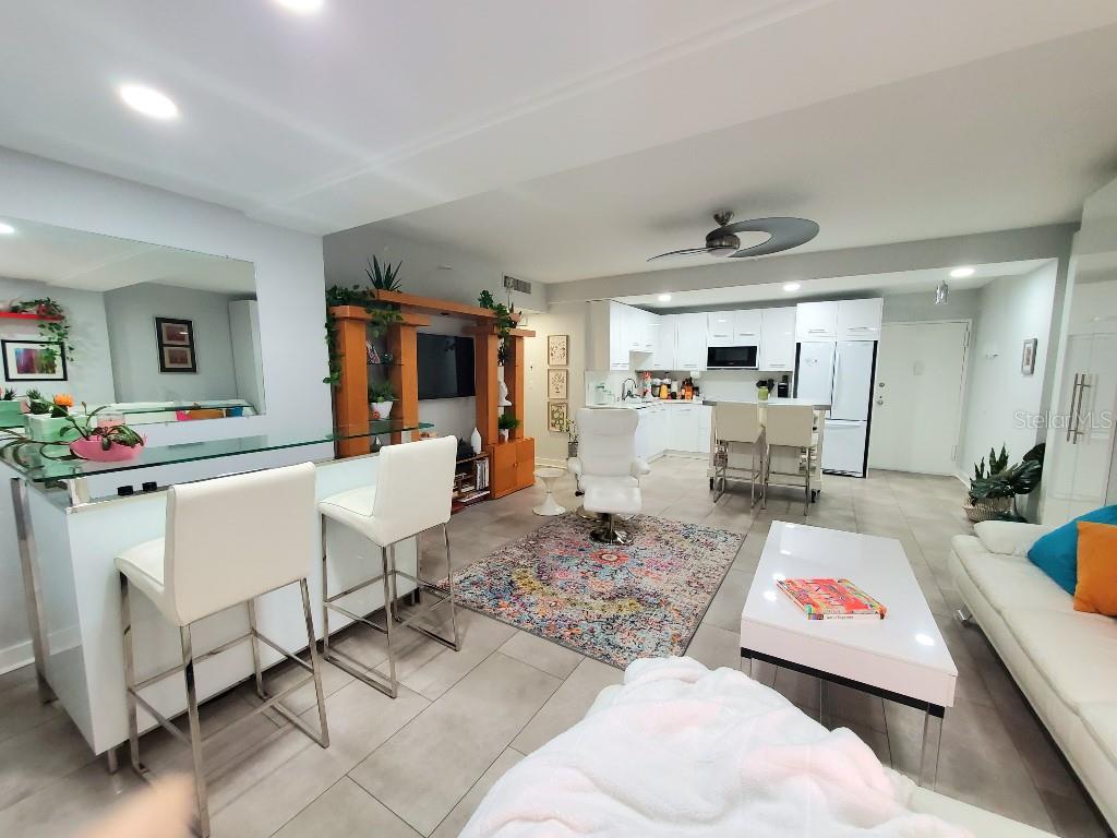 HORIZON HOUSE CO-OP - Residential