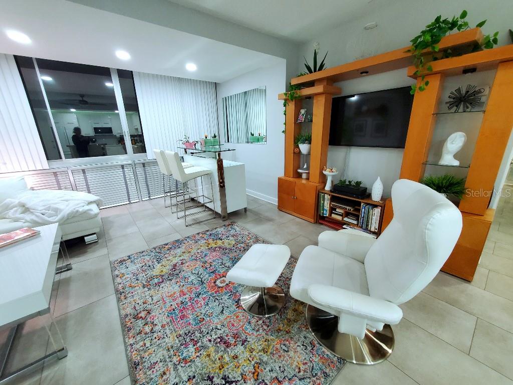 HORIZON HOUSE CO-OP - Residential