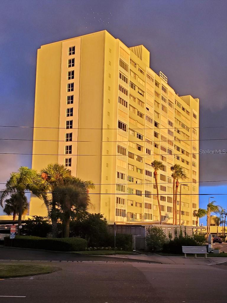 HORIZON HOUSE CO-OP - Residential