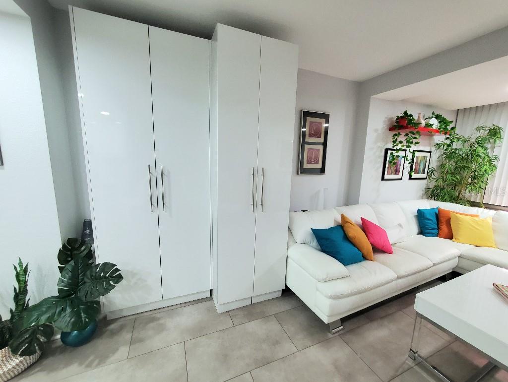 HORIZON HOUSE CO-OP - Residential