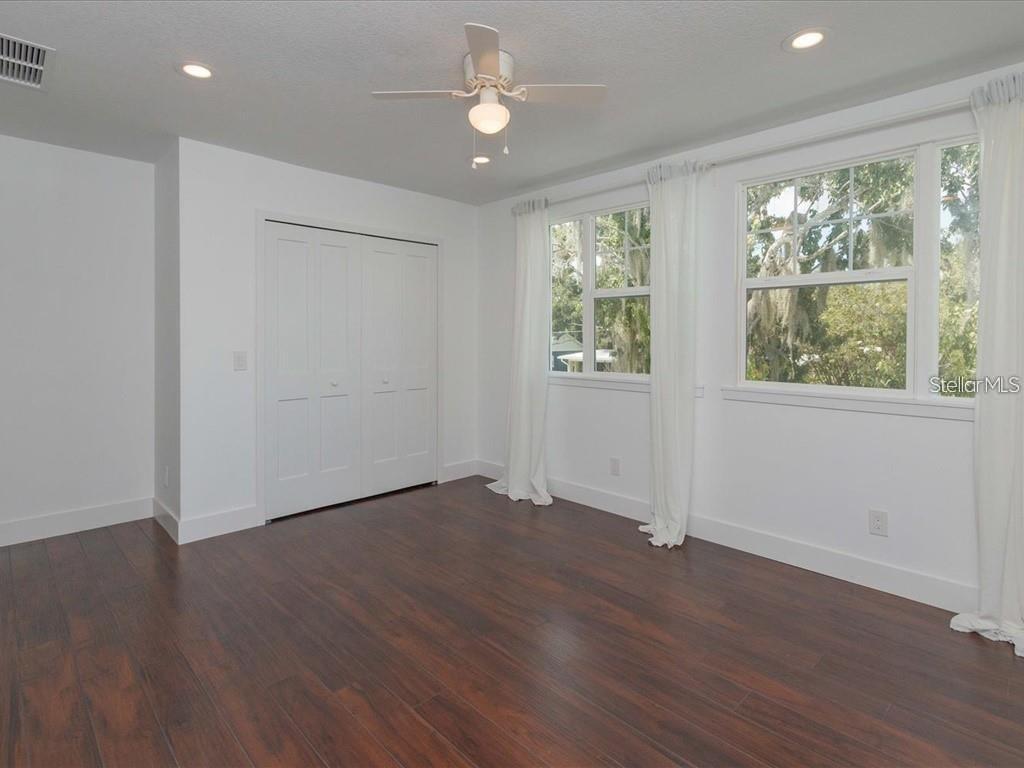 KAROLINA ON KILLARNEY - Residential Lease