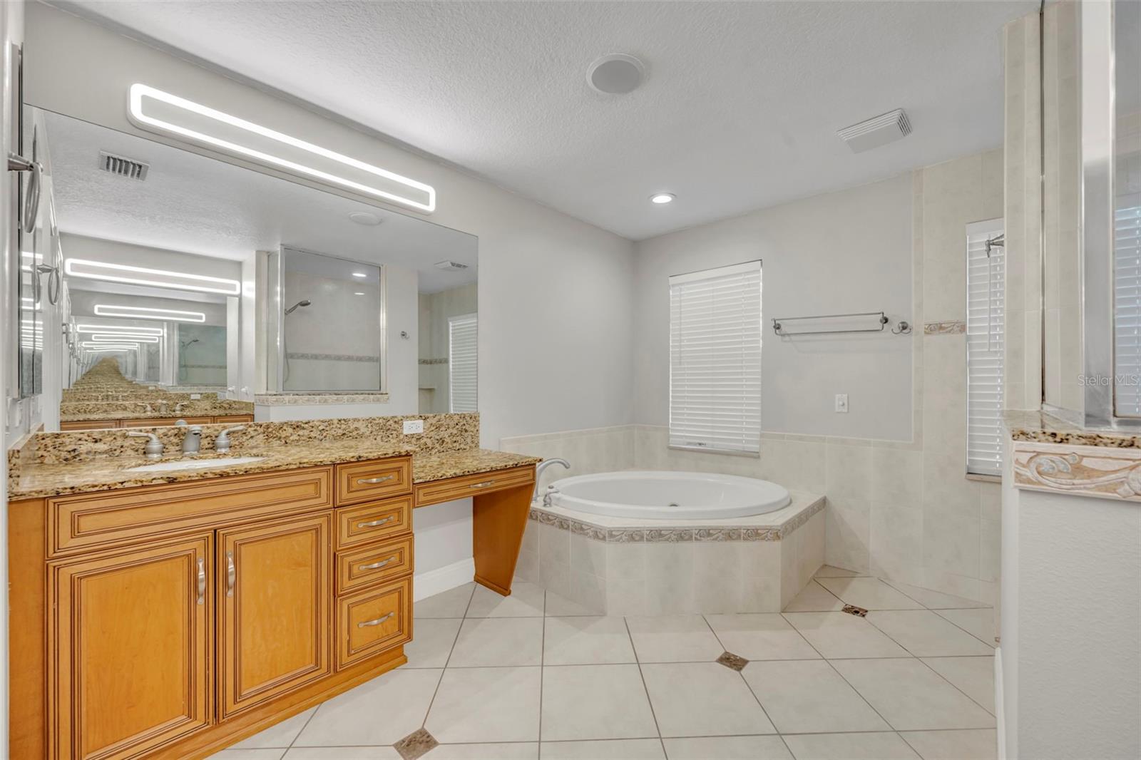 LIVE OAK VILLAGE PH 01B - Residential