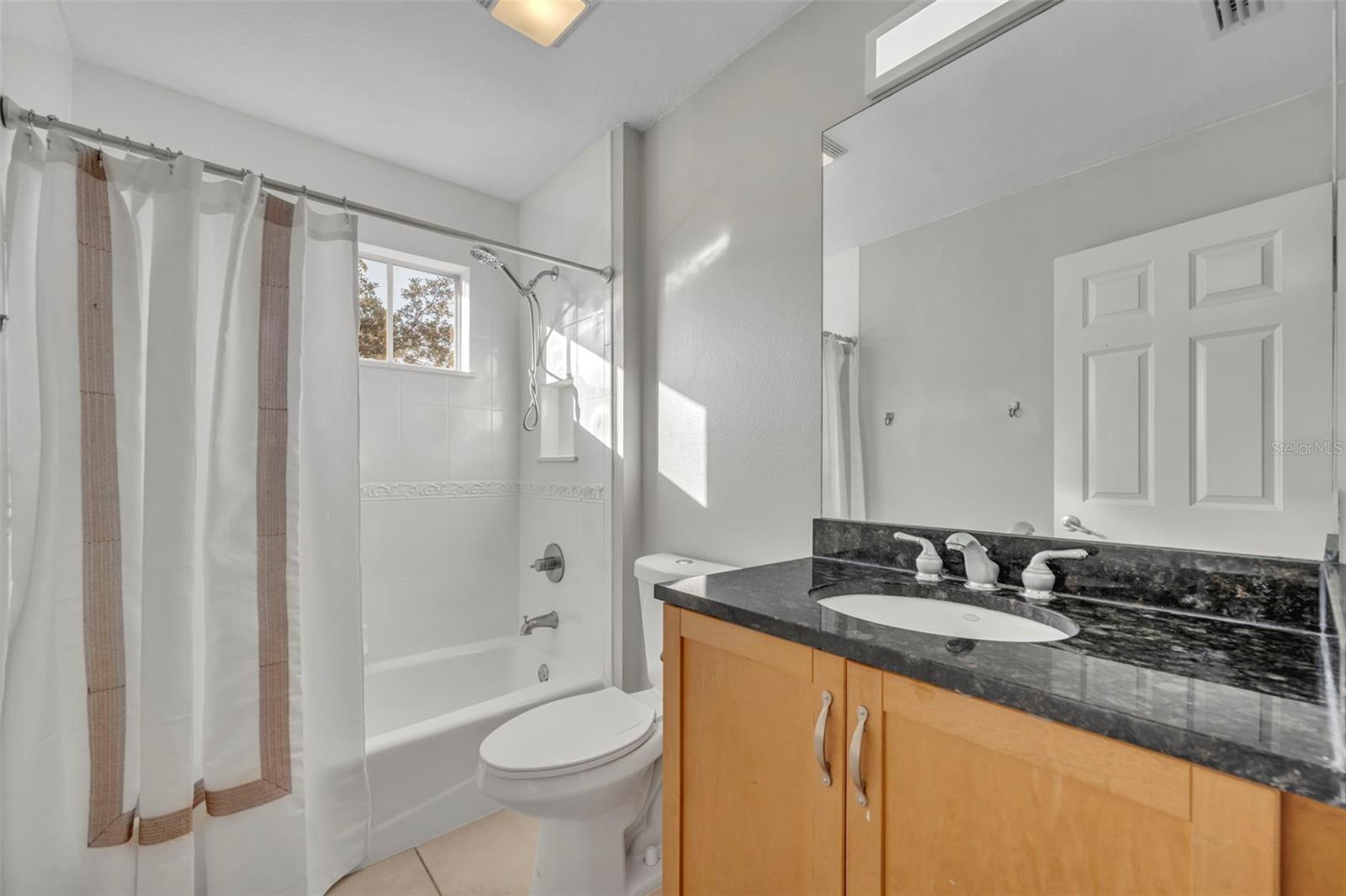 LIVE OAK VILLAGE PH 01B - Residential