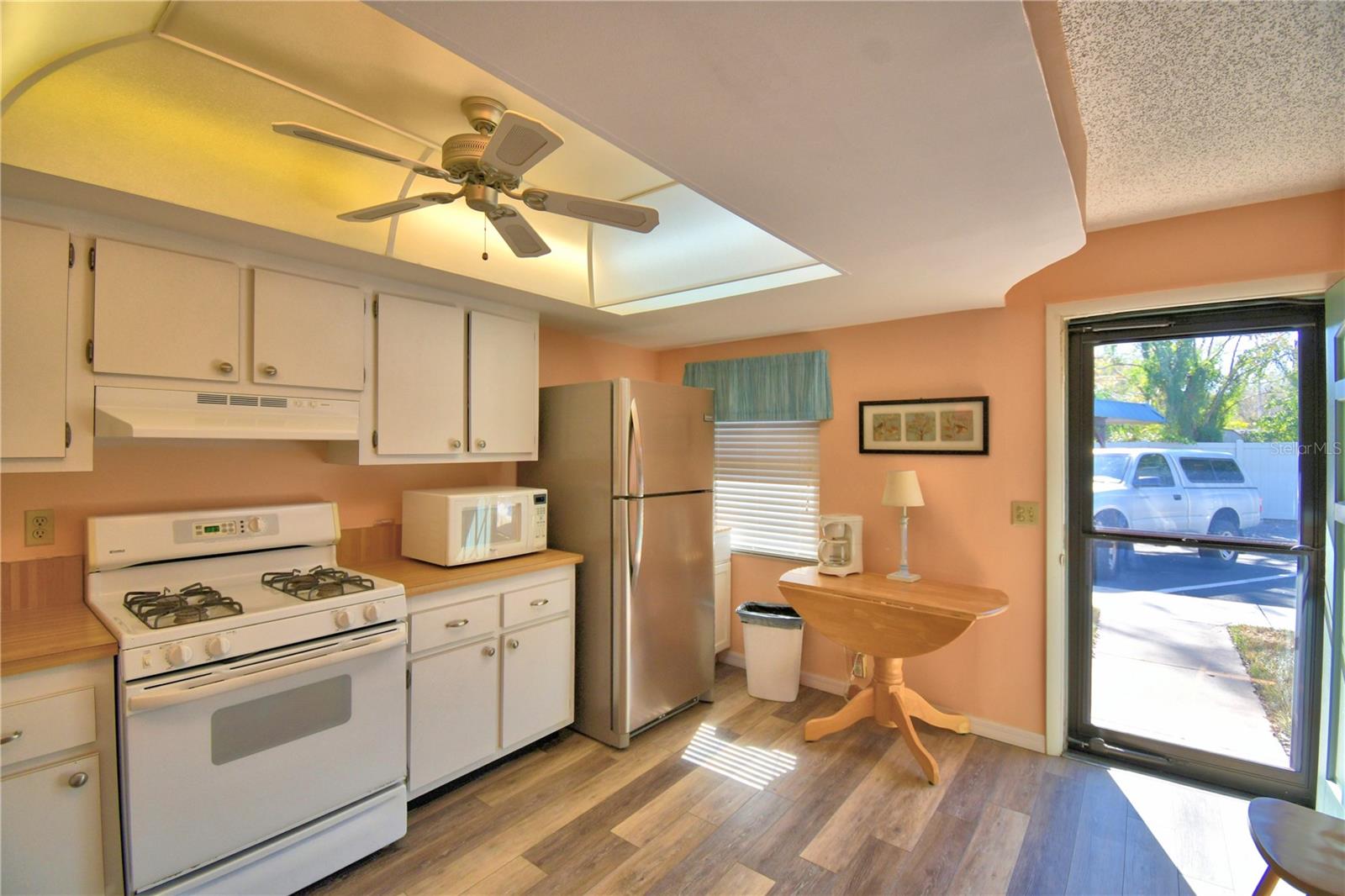 IMPERIAL VILLAS - Residential