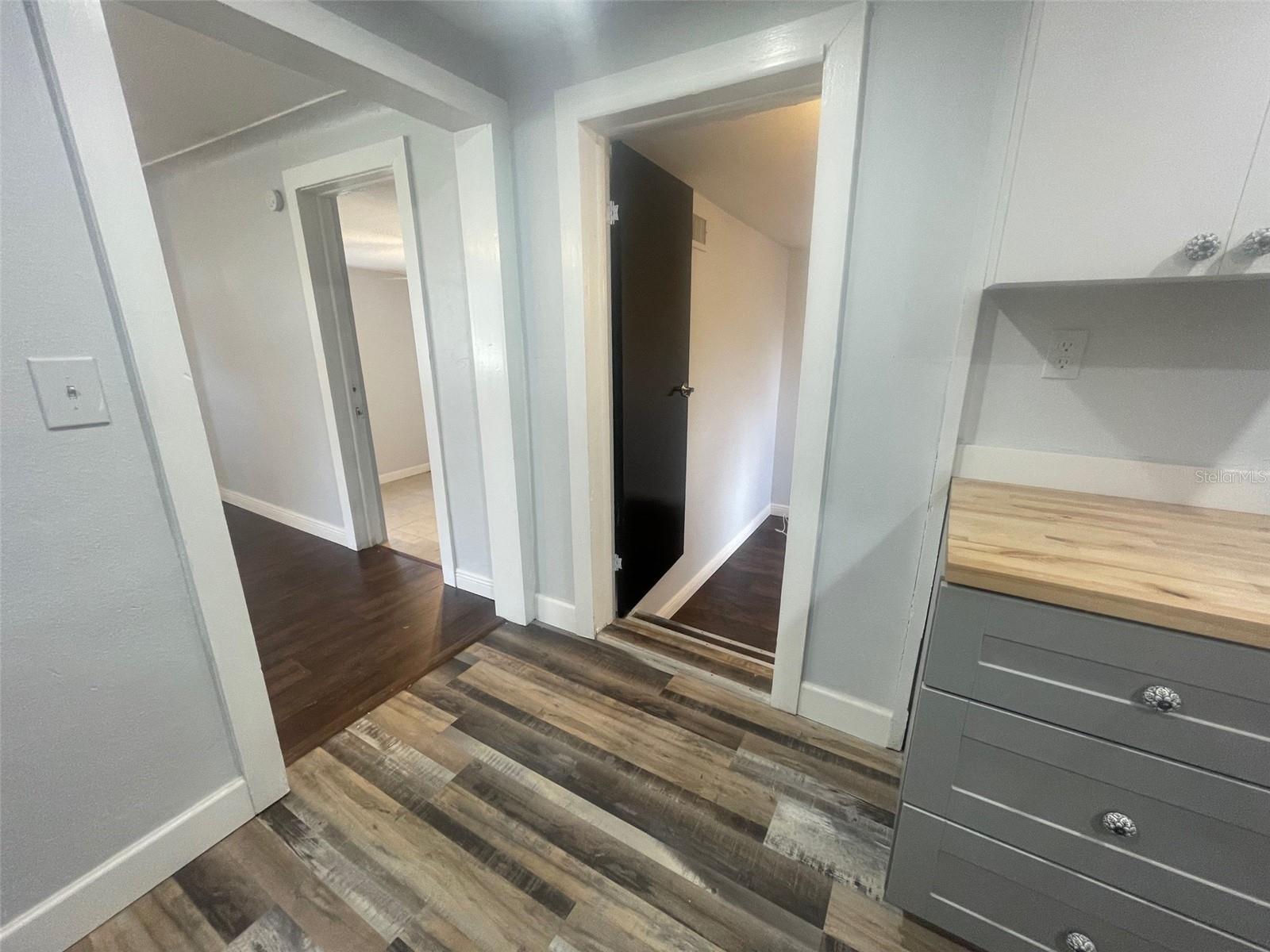 CALEDONIA SUB - Residential Lease