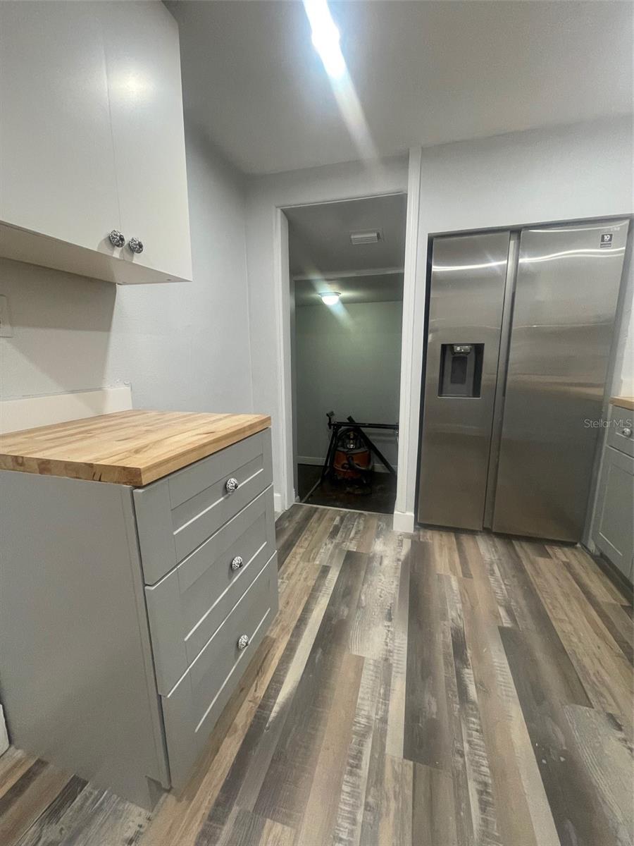 CALEDONIA SUB - Residential Lease