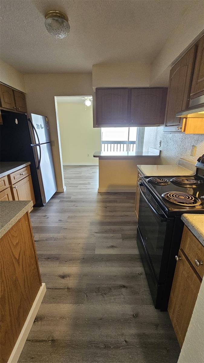 4407 S SEMORAN BOULEVARD 8