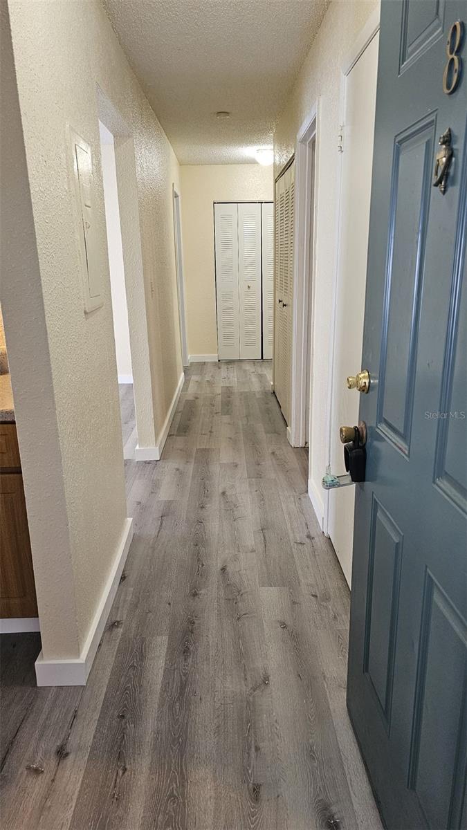 4407 S SEMORAN BOULEVARD 8