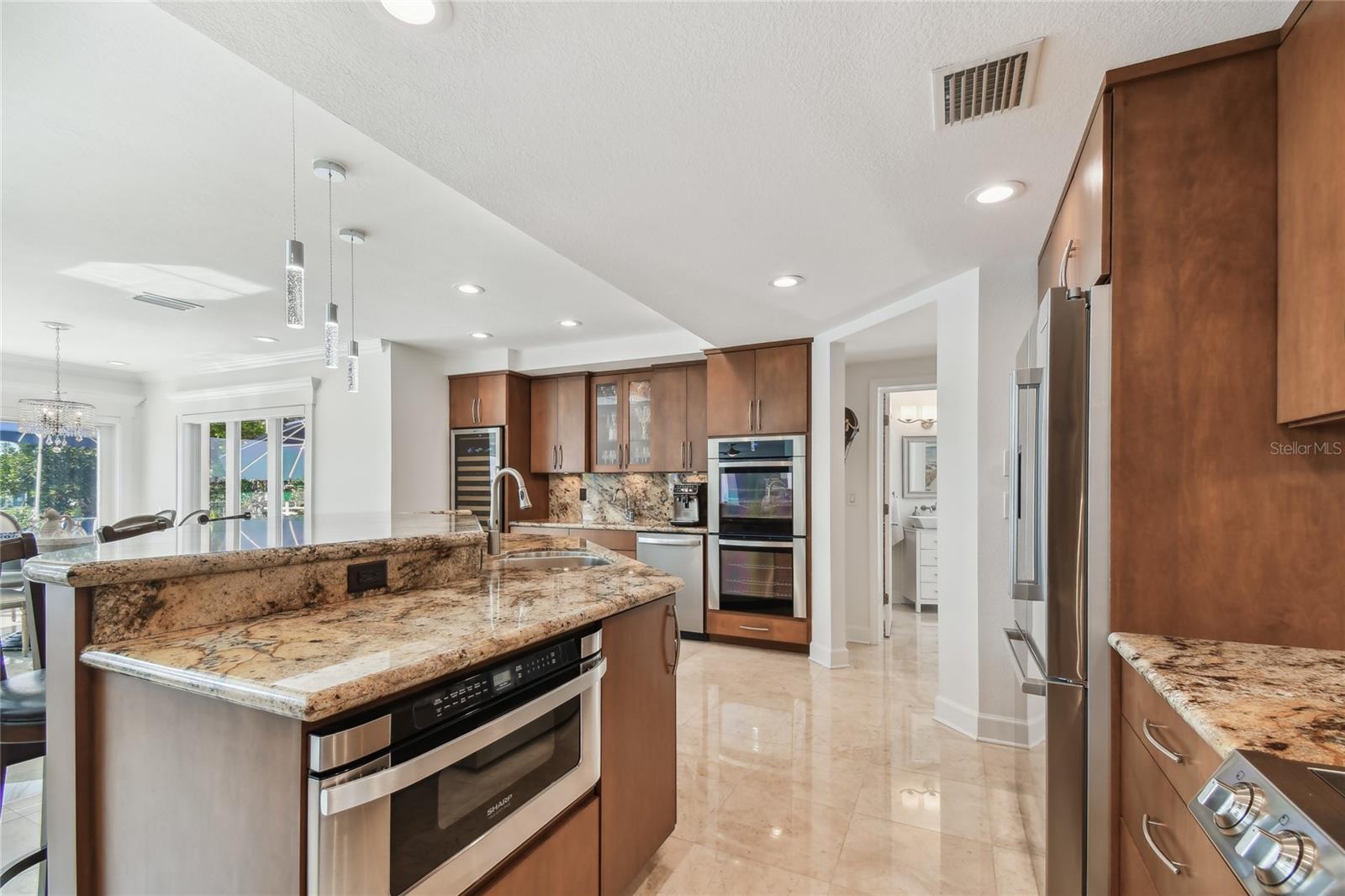 BELLEVUE ESTATES ISLAND 3RD ADD - Residential