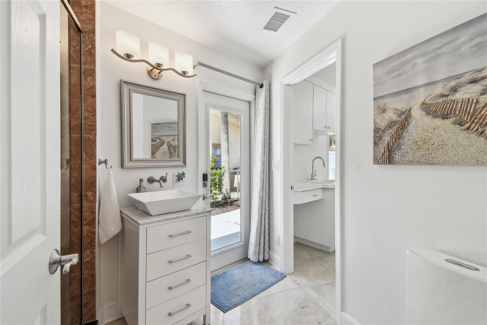 BELLEVUE ESTATES ISLAND 3RD ADD - Residential