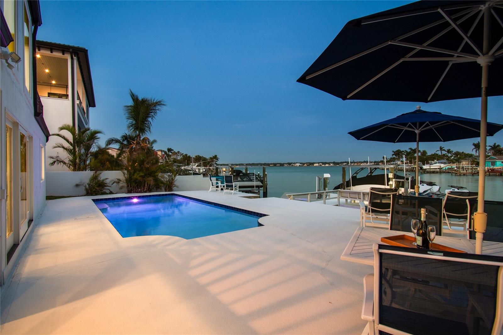 BELLEVUE ESTATES ISLAND 3RD ADD - Residential