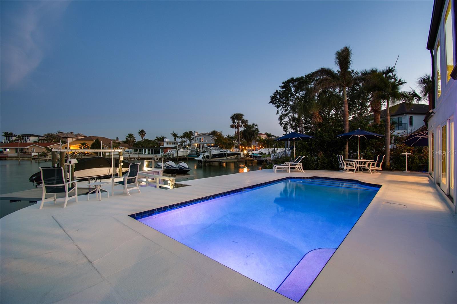 BELLEVUE ESTATES ISLAND 3RD ADD - Residential