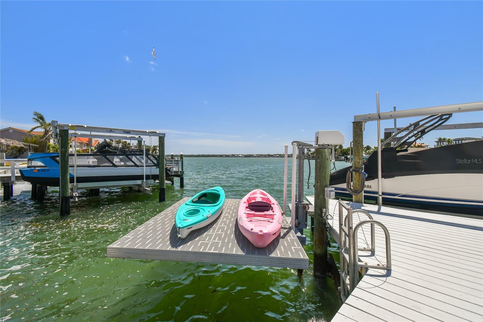 BELLEVUE ESTATES ISLAND 3RD ADD - Residential