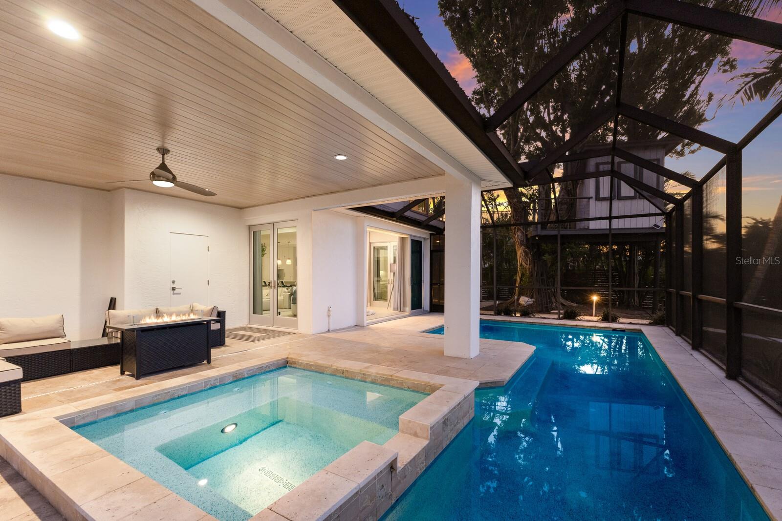 SARASOTA BEACH - Residential