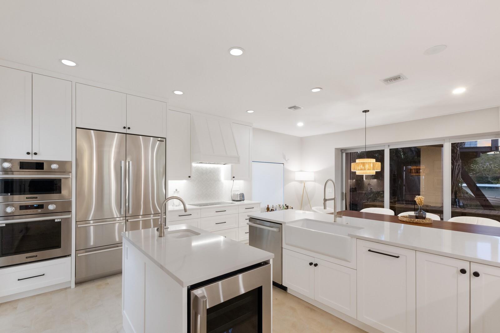 SARASOTA BEACH - Residential